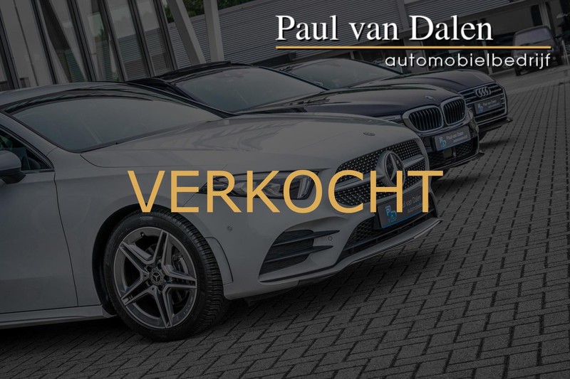 Mercedes-Benz GLA GLA180 AUTOMAAT AMBITION Navi | Sportstoelen | Xenon | Pdc |
