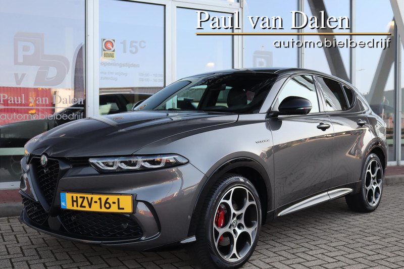 Alfa Romeo Tonale 1.5T HYBRID 160PK AUTOMAAT VELOCE Leer | 360 Camera | Sfeer | Harman Kardon | Stoelverw./koeling | Apple Carplay | Virtual Cockp