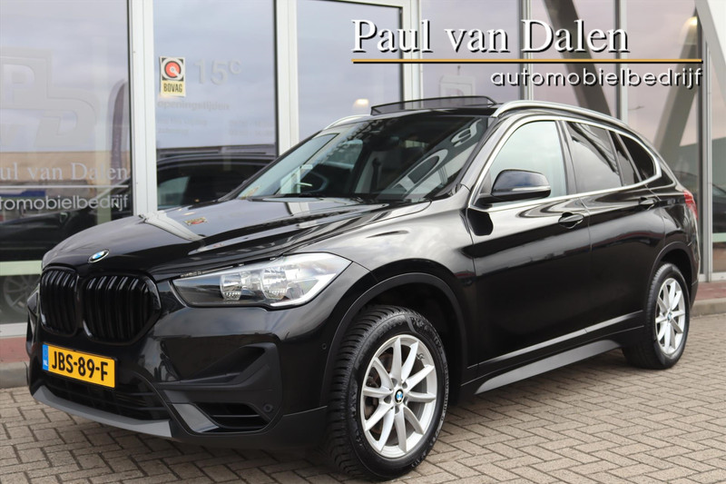 BMW X1 (f48) SDRIVE 1.8i AUTOMAAT EXECUTIVE Panodak | Leer | Navi | Pdc v+a | Electr. klep | Clima | Cruise | Privacy Glas |
