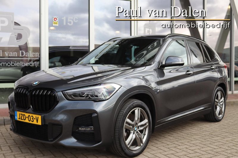 BMW X1 (f48) XDRIVE 25e 220PK AUTOMAAT M-SPORT Navi | Led | Sfeerverl. | Electr.klep | Stoelverw. | 18 Inch Lm |