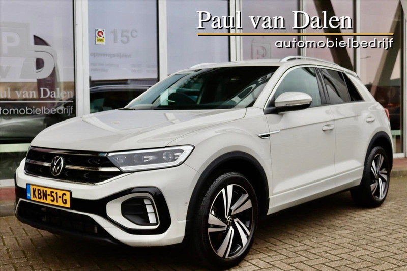 Volkswagen T-Roc 1.5TSI 150PK AUTOMAAT R-LINE Navi Carplay | Adapt.Cruise | Electr.Klep | Camera | Keyless | Stoel/stuurverw. | IQ Light |