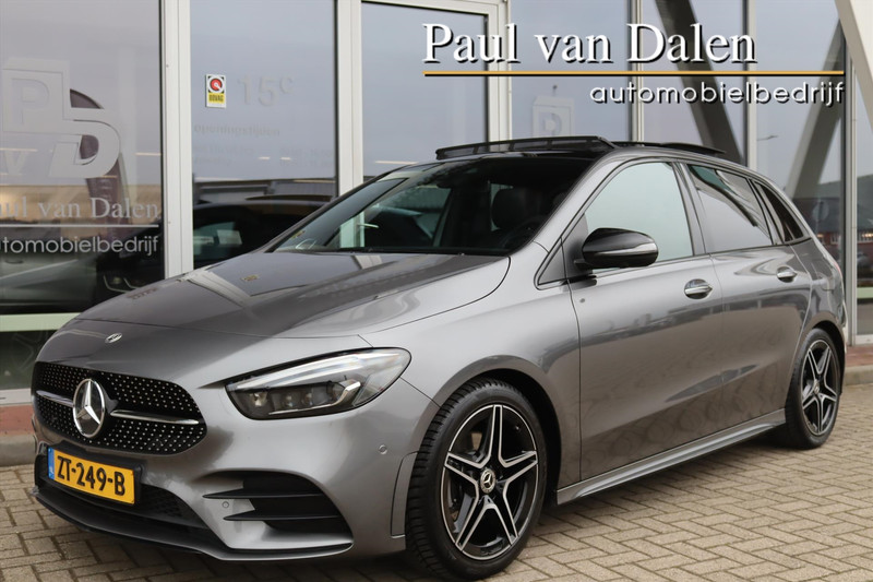 Mercedes-Benz B-Klasse B200 163PK AUTOMAAT AMG NIGHT Panodak | Trekhaak | Burmester | 360 Camera | Multibeam Led | Memory | Keyless | Sfeerverl. |