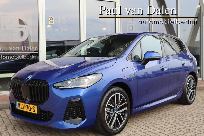 BMW 2 Serie Active Tourer (u06) 225e 245PK XDRIVE M-SPORT SHADOW LINE Navi | Camera | Adapt.Cruise | Comfort Acces | Dab | Adapt. Led | 18 I